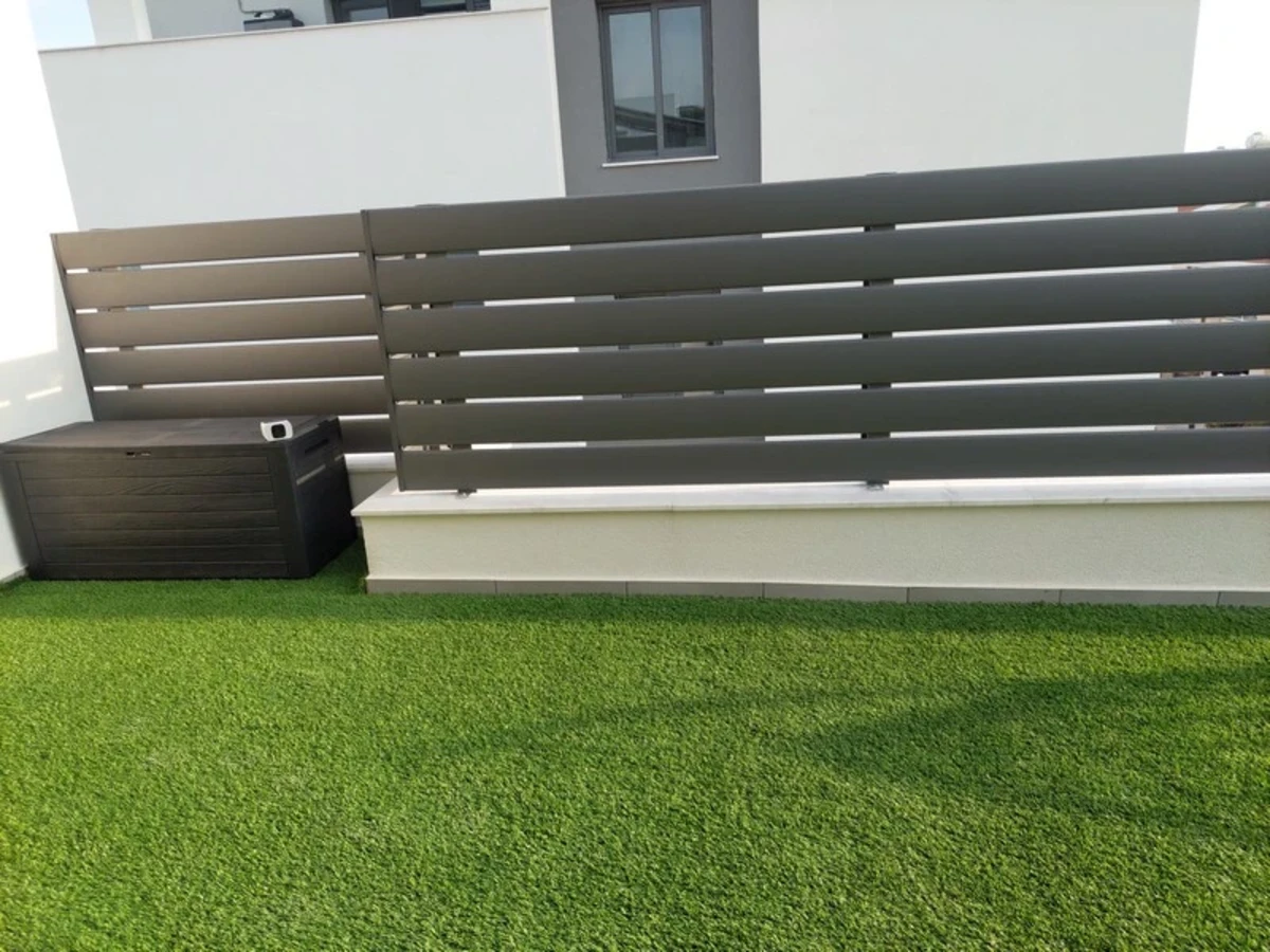 Modern aluminium fence designs