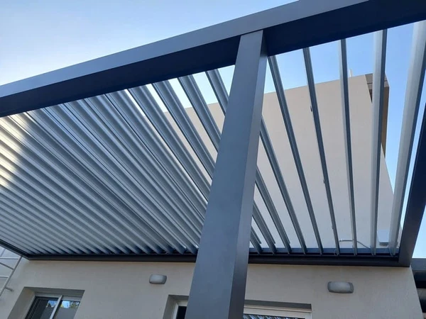 Bioclimatic pergola by TopFence, photo 5