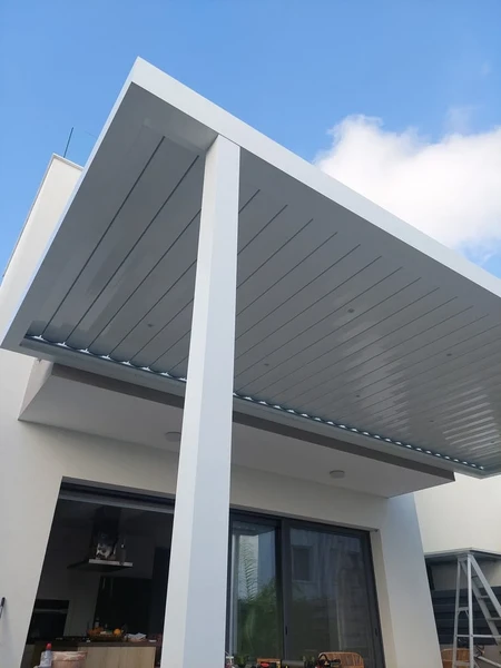 Bioclimatic pergola by TopFence, photo 11