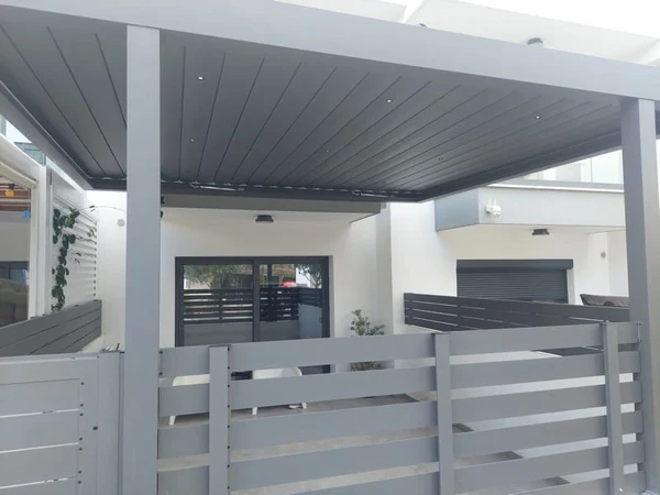 Bioclimatic pergola by TopFence, photo 21