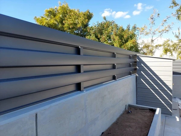Modern aluminium fence designs by TopFence, photo 22