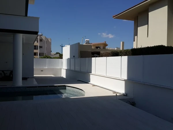 Modern aluminium fence designs by TopFence, photo 4