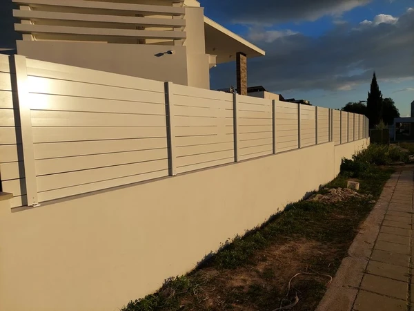 Modern aluminium fence designs by TopFence, photo 39