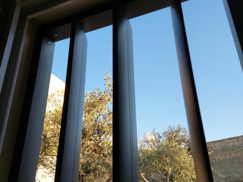 Aluminium shading system on a building